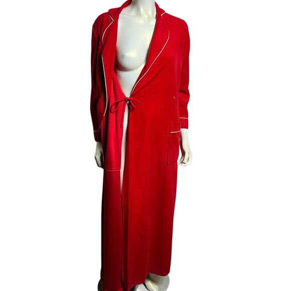 Vintage Red Velour Bathrobe with White Piping Classic Wrap Style Robe Small - Picture 3 of 13